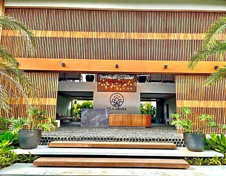 Isla Amara Resort
