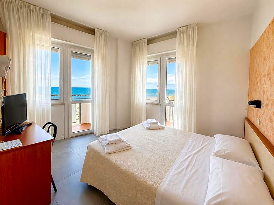 Hotel TYC