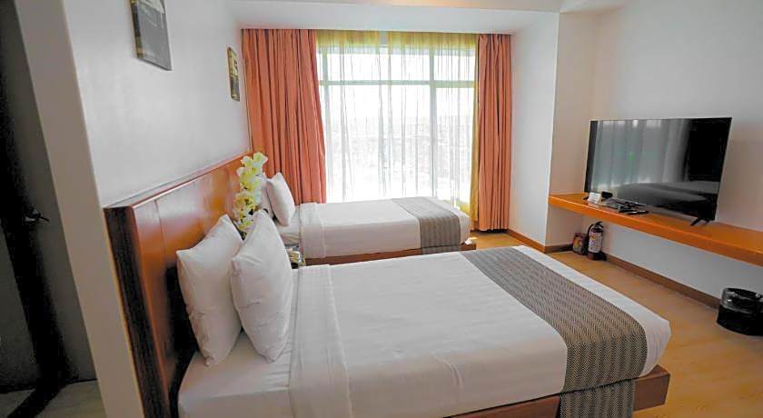 Paseo Premiere Hotel