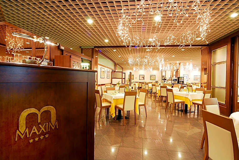 Hotel Maxim