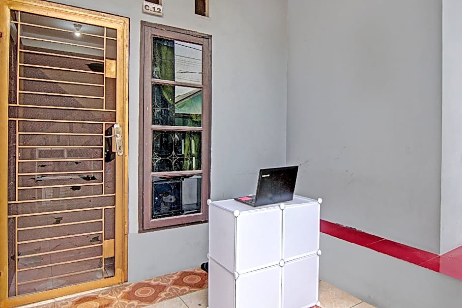 Hotel O Homestay Dinda Syariah Near Masjid Al Amin