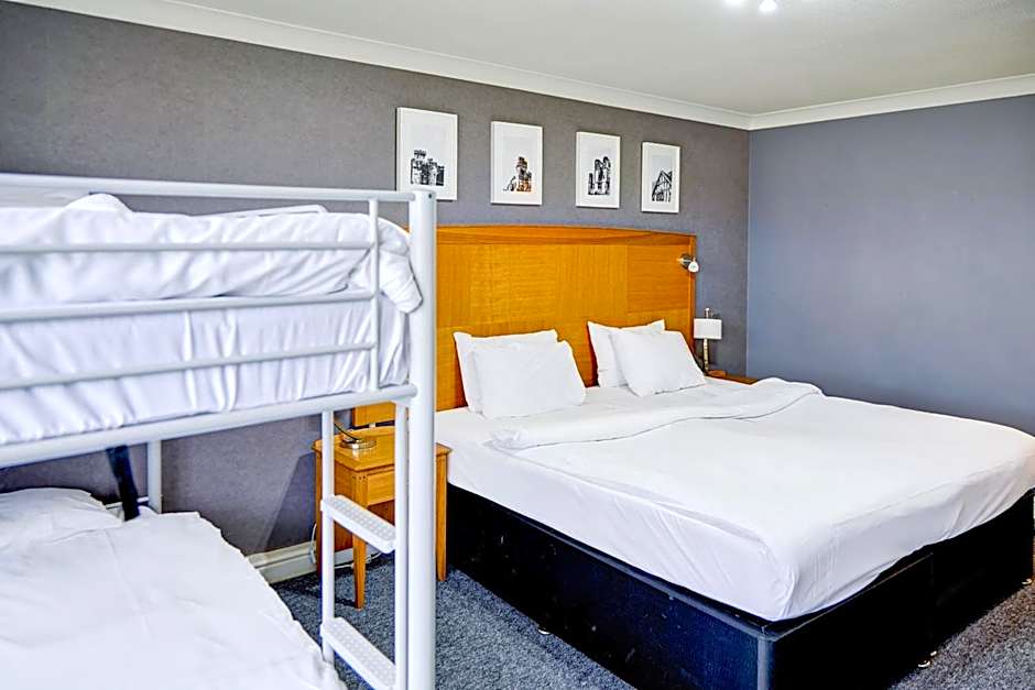 Warwickshire Park Hotel