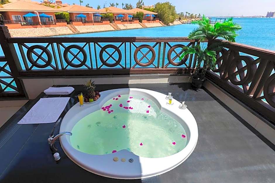 Golden Ocean Marina Hotel