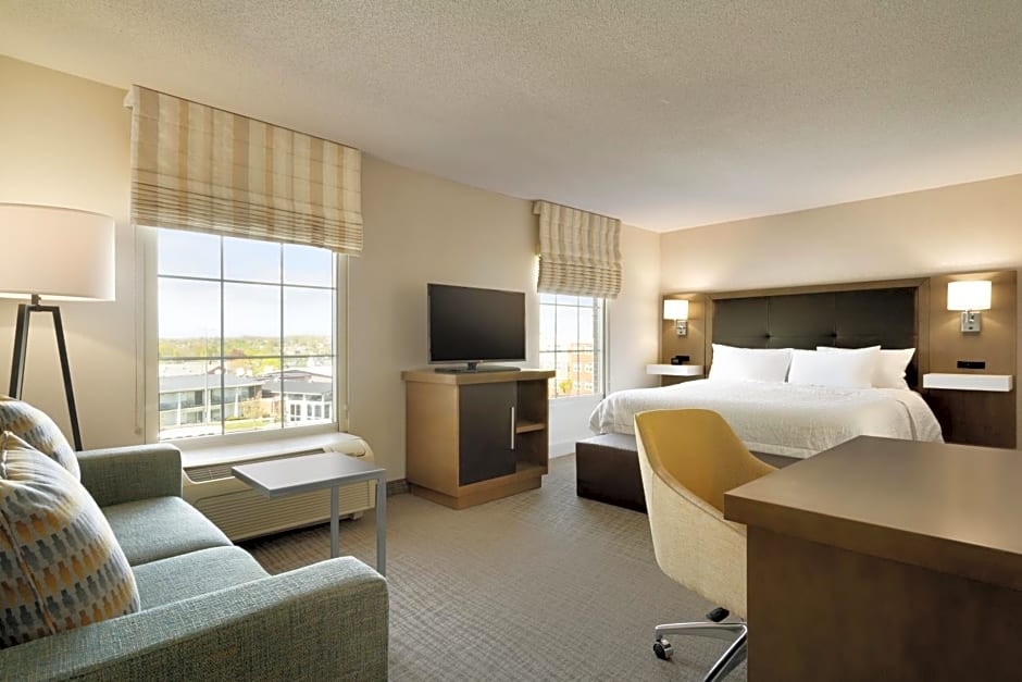 Hampton Inn & Suites Middletown