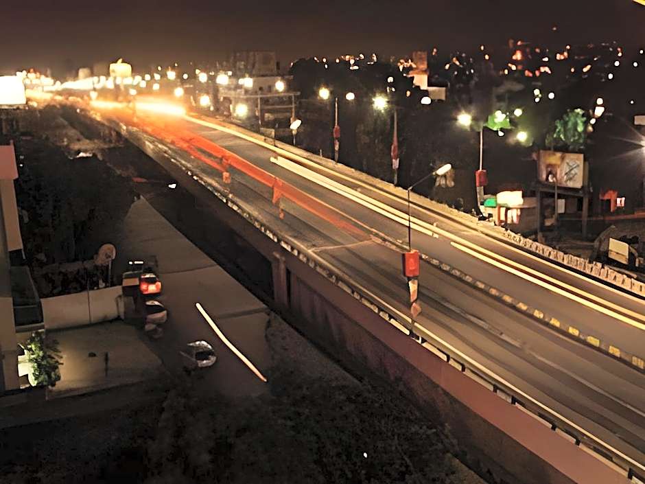 Hotel Janki Executive