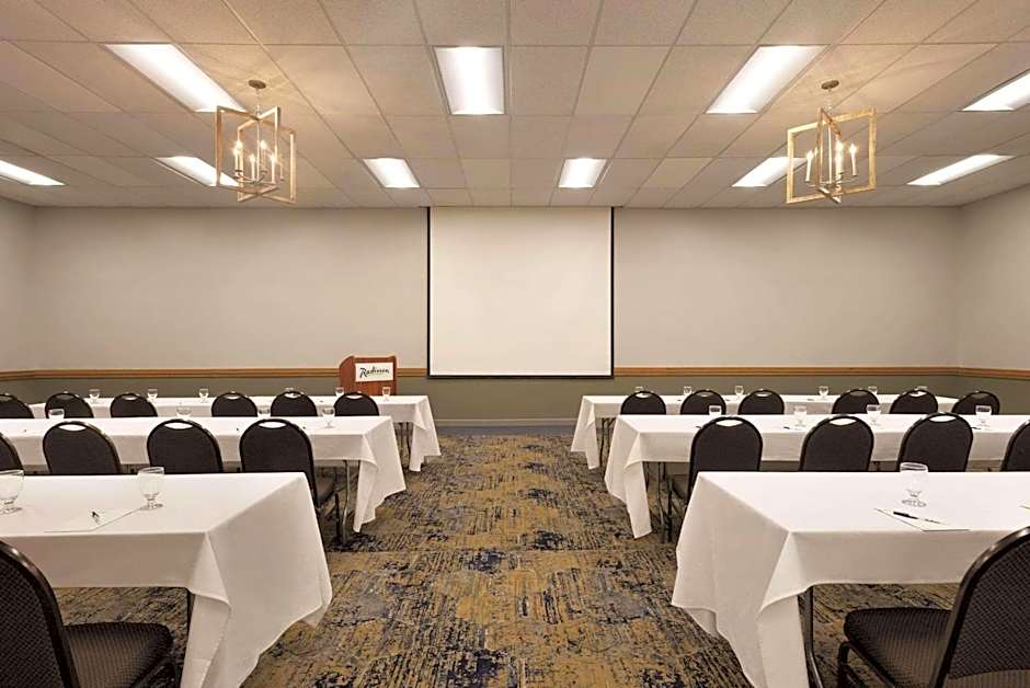 Radisson Hotel Ames Conference Center at ISU