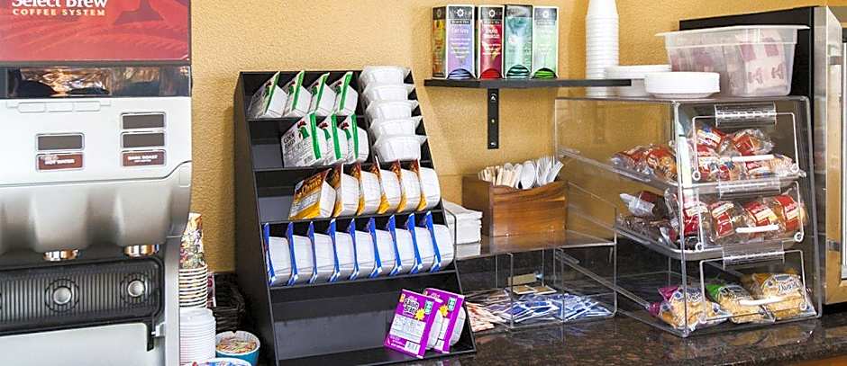 Tri Valley Inn And Suites