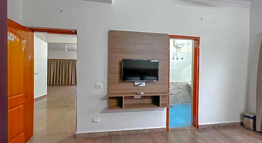 Hotel Elite by Agira