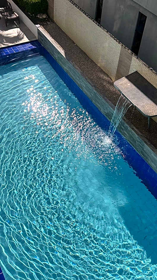 Confortável flat em frente à praia de Tambaú