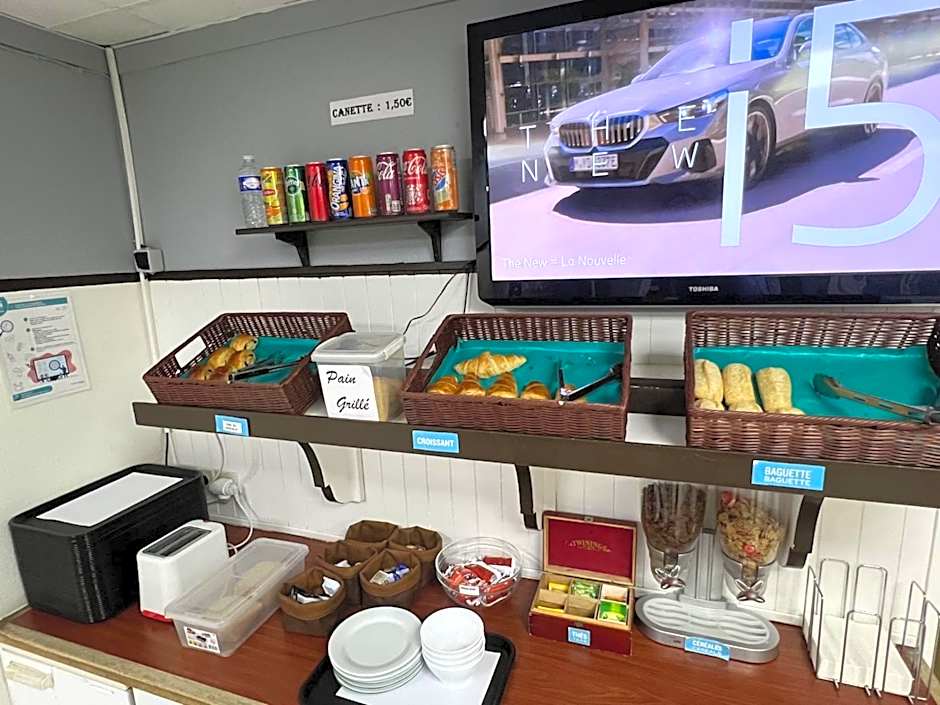 Kyriad Direct Val de Reuil