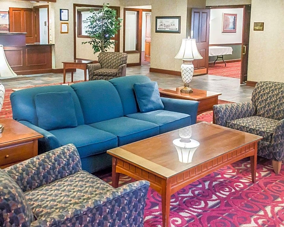 Days Inn by Wyndham Austintown