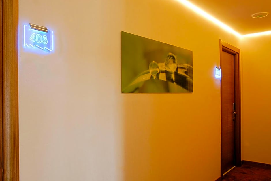 Lounge Hotel