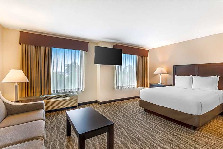 Best Western Plus Valdosta Hotel & Suites