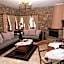 Roes Suites