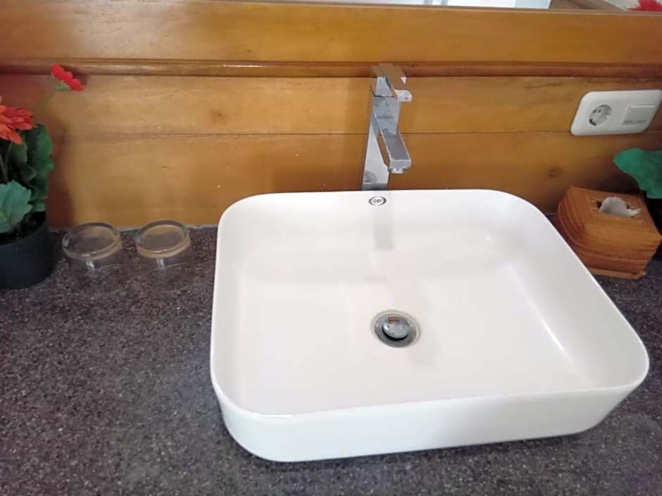 Private villa bamboo cozy