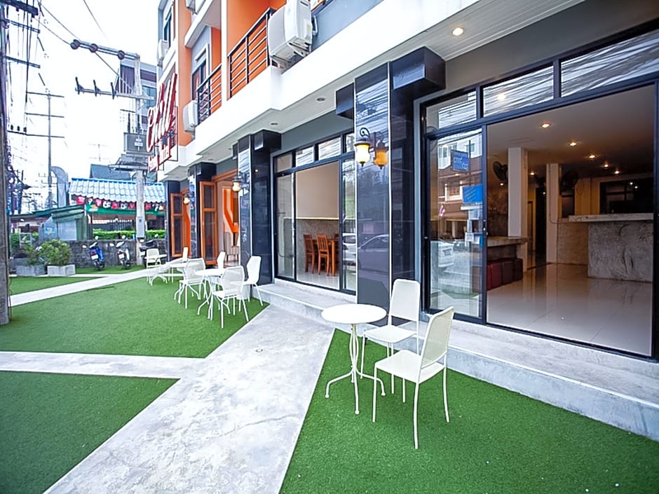 Studio Patong by iCheck inn