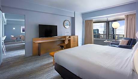 Presidential Suite 1 Bedroom 1 King Hearing Access with Sofa Bed