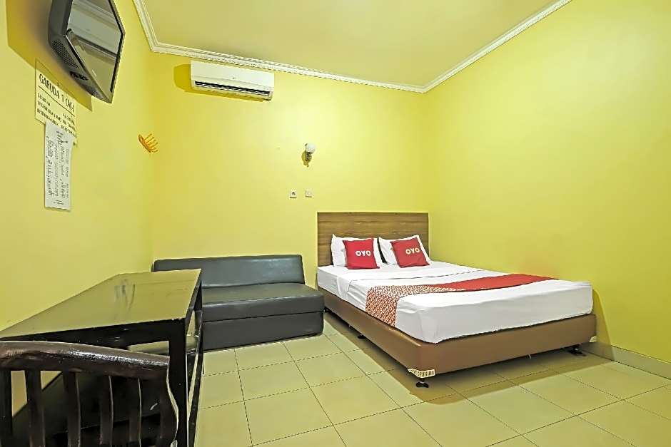 OYO 92485 Hotel Family