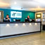 Holiday Inn Express Manchester Airport By IHG