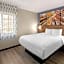 Days Inn & Suites by Wyndham Green Bay WI.