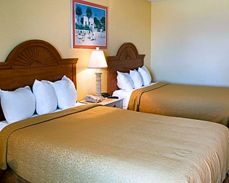 Two Double Beds - Oceanfront - ADA Accessibility - Private Balcony
