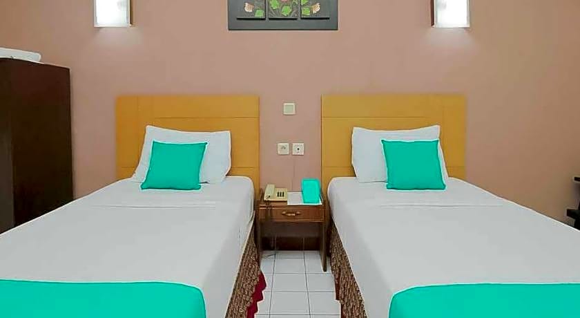 Hotel Lestari Near Lippo Plaza Mall Jember