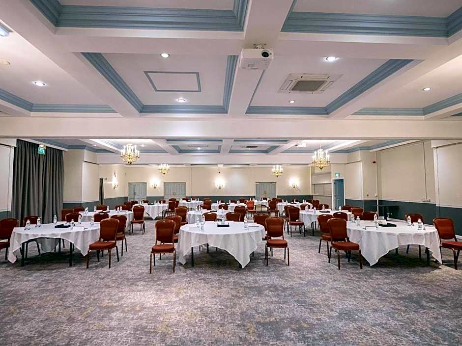 Mercure Barnsley Tankersley Manor Hotel