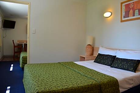 Deluxe Suite