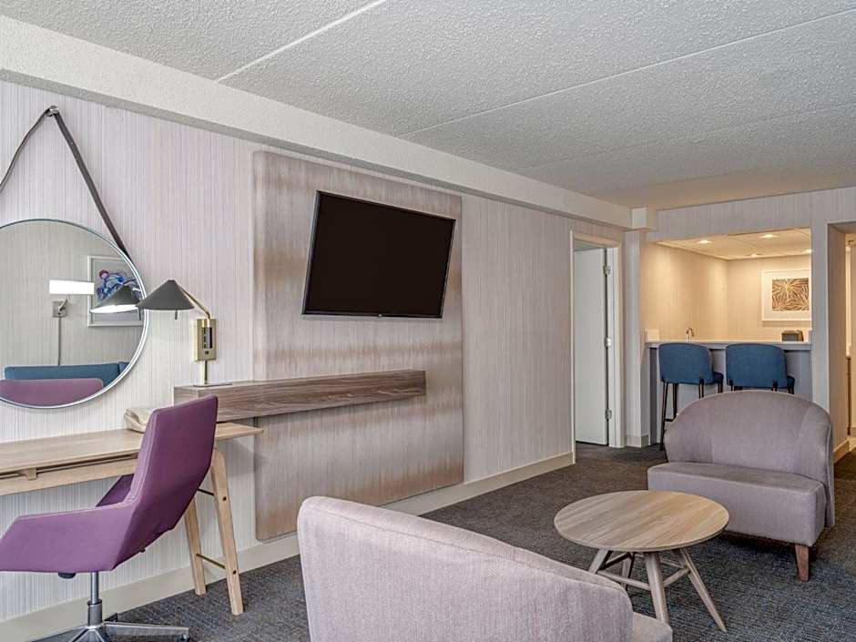 Crowne Plaza Indianapolis-Airport By IHG