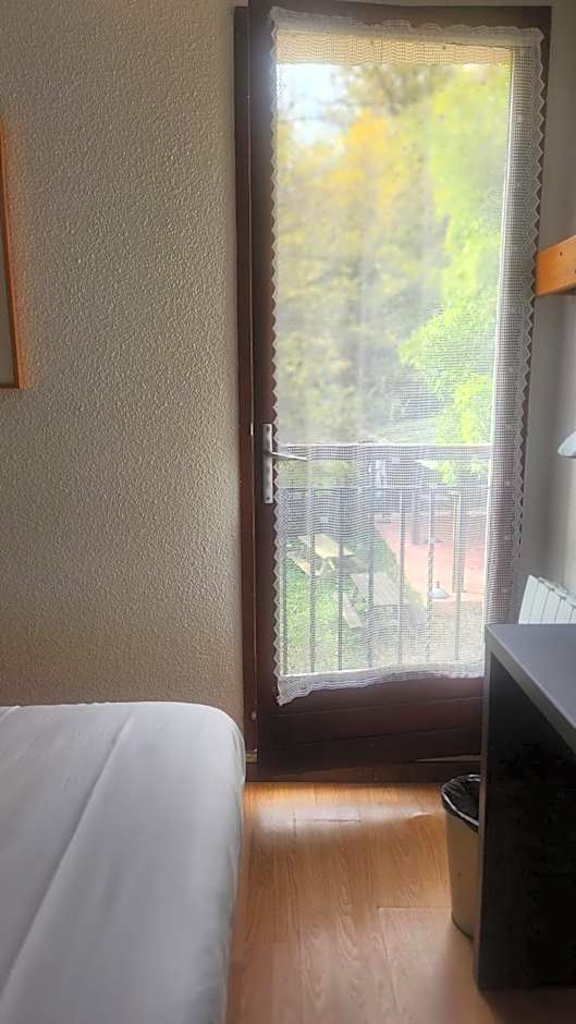 Hotellerie De La Cascade