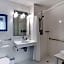 Vista LIC Hotel - Best Western Premier Collection