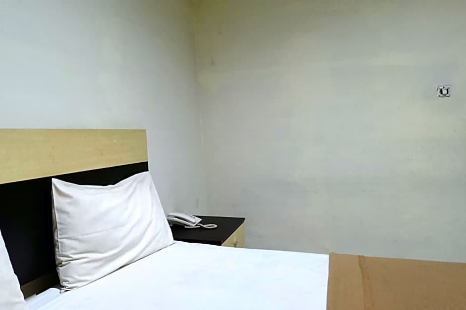 Hotel O Puri Homestay