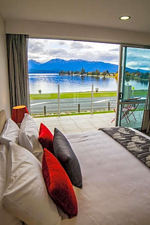 Marakura Deluxe Motel