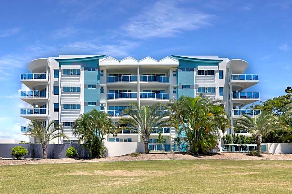 Koola Beach Apartments Bargara