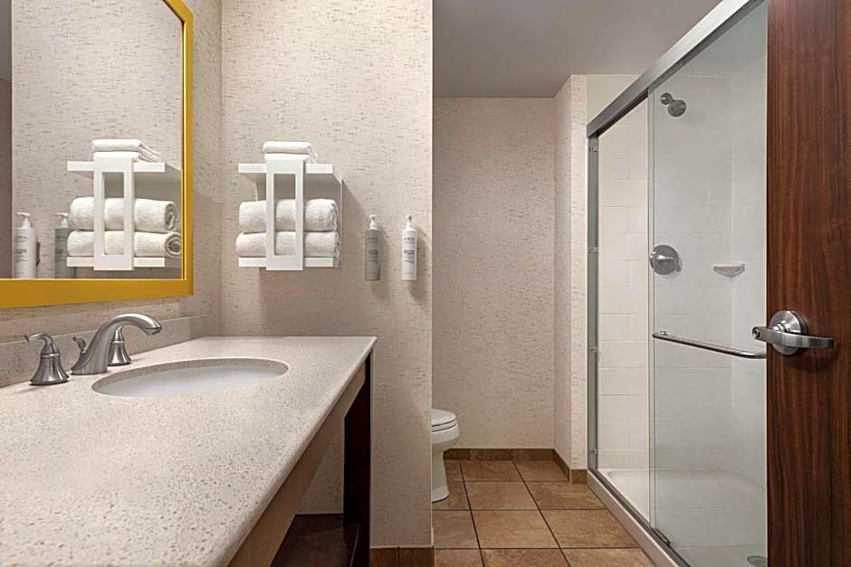 Hampton Inn By Hilton & Suites Pittsburgh/Waterfront-West Homestead