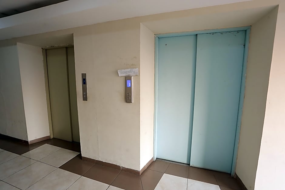 Capital O 93371 Pelangi Residence 5