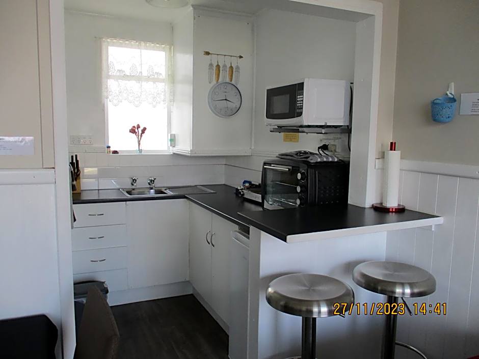 High Street Living Motel