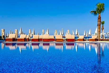 Flamingo Paradise Beach Hotel - Adults Only