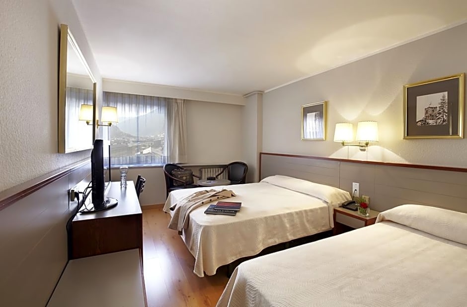 Hotel Comtes d'Urgell by Nexta