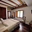 HOTEL EL RASTRO - Palacio Duque de Tamames -
