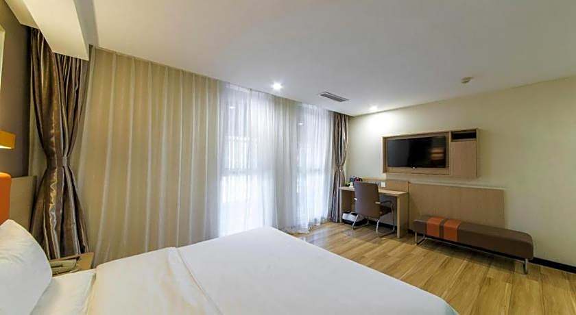 7 Days Premium Tangshan Railway Station Jiaotong University