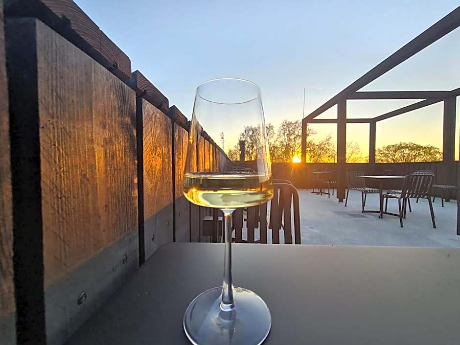 OTTO Hotel & Sun