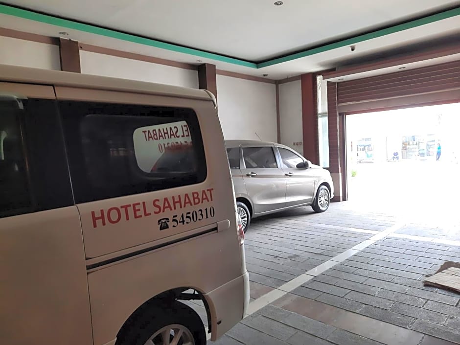 OYO 92469 Hotel Sahabat