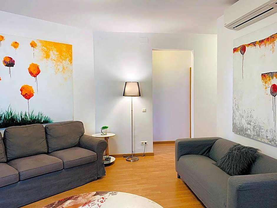 Super Balmes Guest House