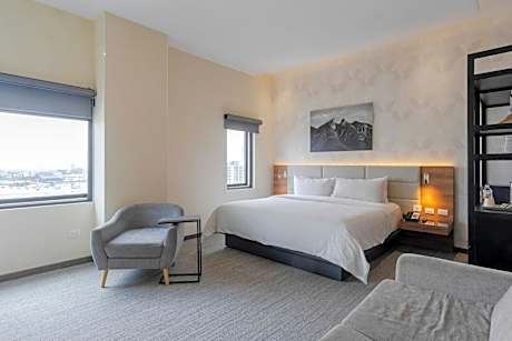 King Suite with Sofa Bed and City View