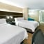 Holiday Inn Express & Suites Albuquerque-N. Balloon Fsta Park By IHG
