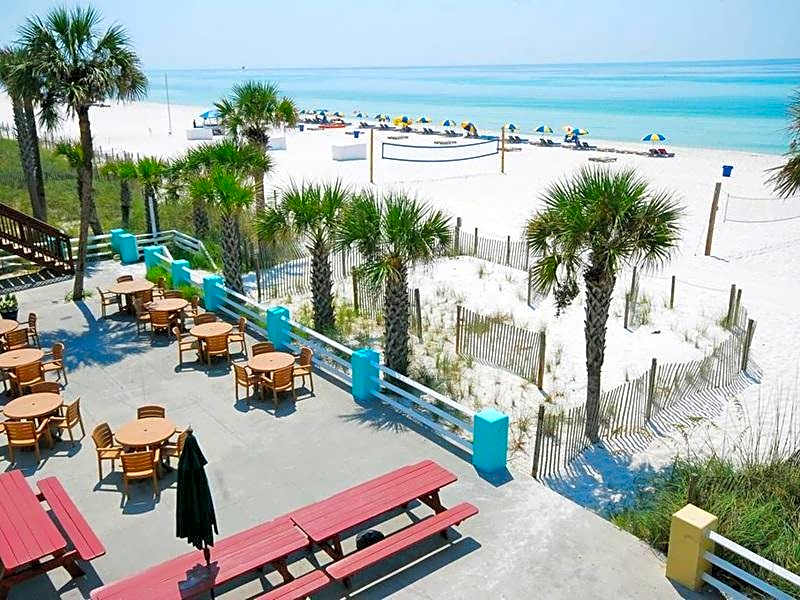 Ramada by Wyndham Panama City Beach / Beachfront