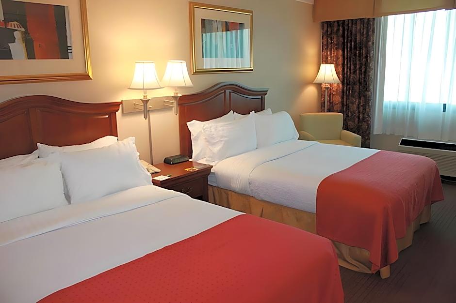 Photo 1 of 1 of 2 Double Beds