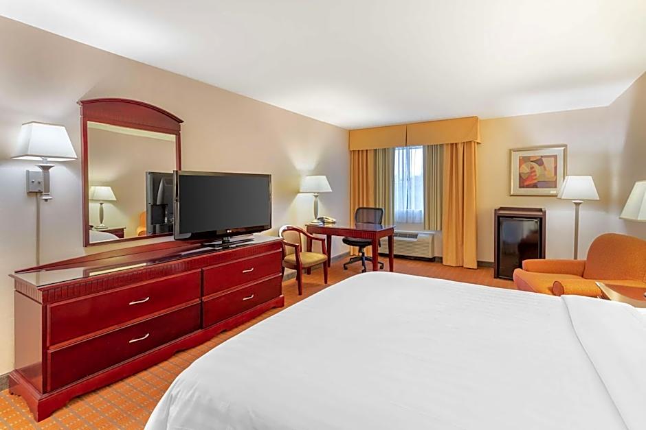 Best Western Plus West Covina Inn