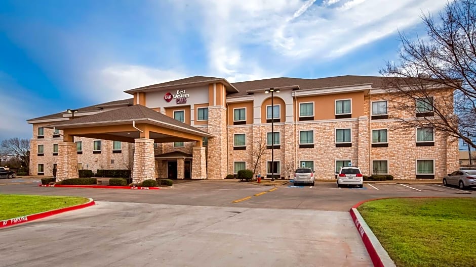 BEST WESTERN PLUS Christopher Inn and Suites